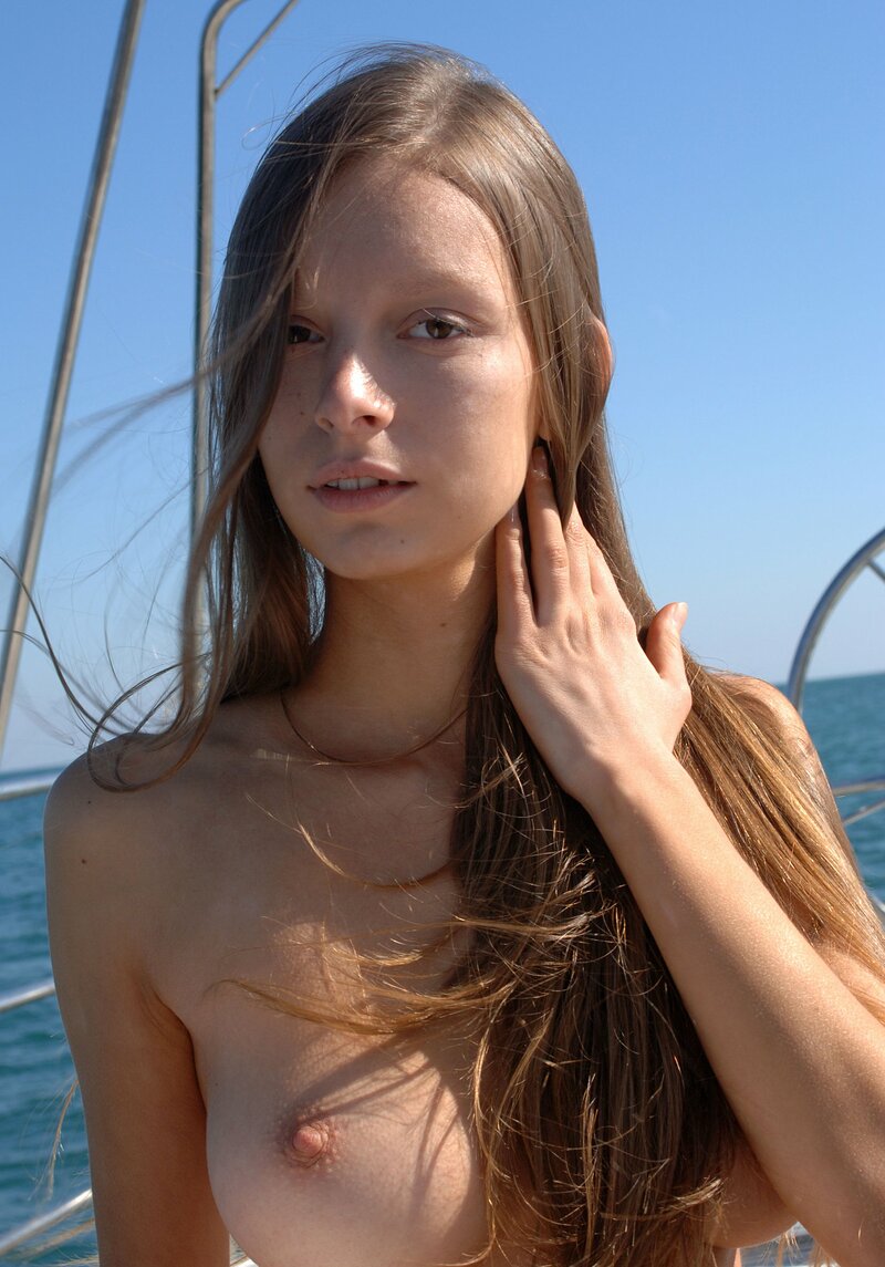 Ангелина, 18 лет, 1 размер груди